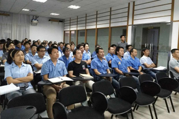 Ningbo Jieda Molding & Machine Co. ، Ltd.